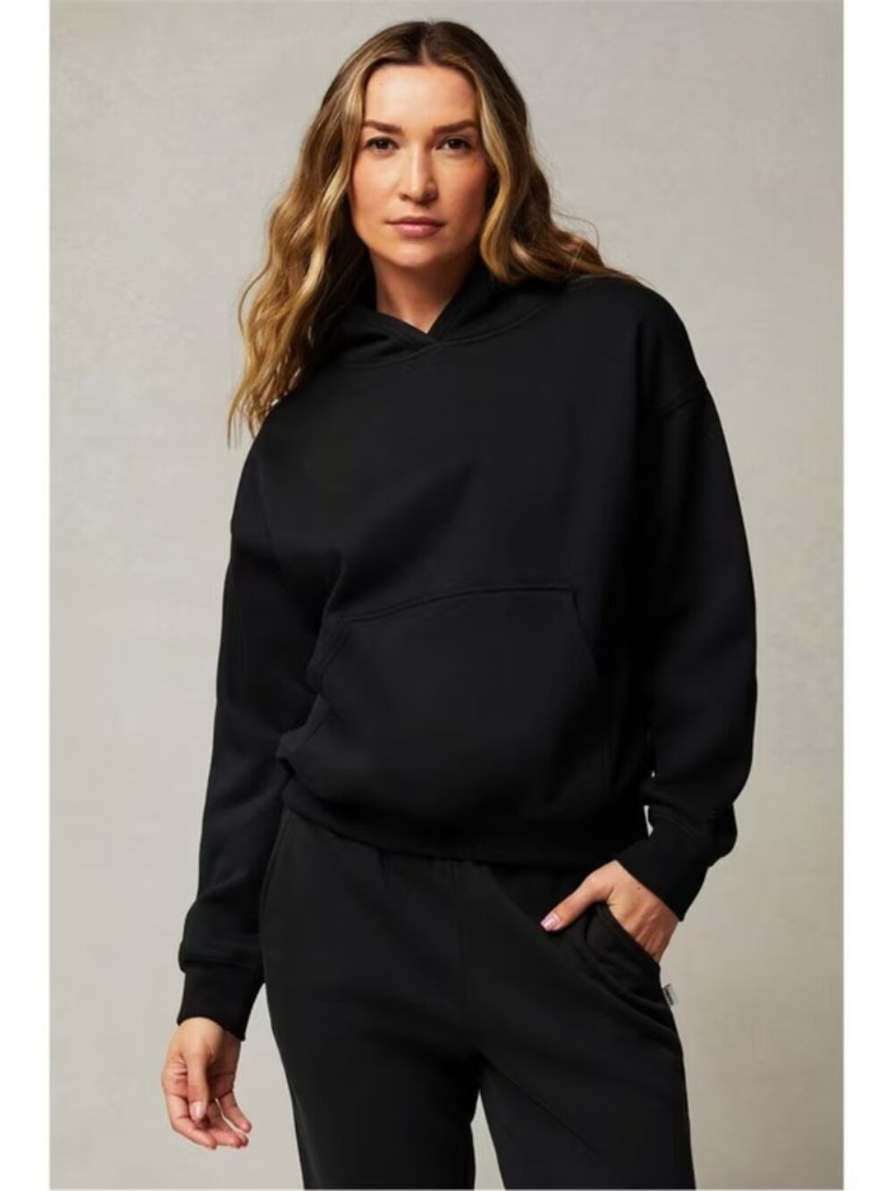 Fabletics Women's Black Fleece Over The Head Pullover Hoodie Size L